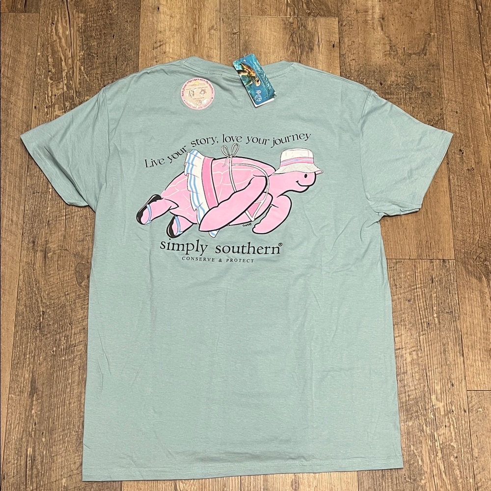 NWT Simply Southern Seafoam Green w/Conserve & Protect Pink Turtle Design Size M